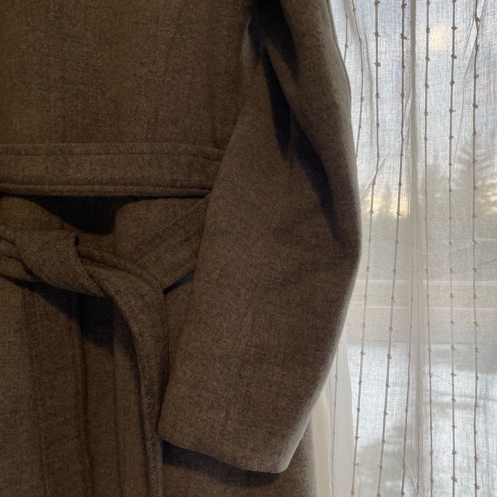 Babaton Gray Women's Coat - Picture 8 of 16